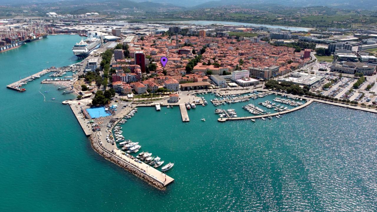 Готель Santoria Casa Копер Екстер'єр фото
